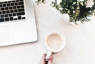 欧冠四分之一决赛15日晨迎来生死战，利物浦与巴萨能否逆天改命